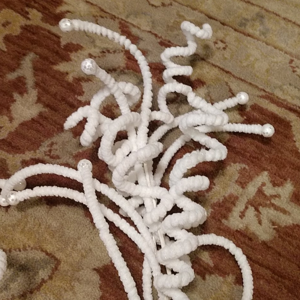 Raz Christmas White Sticks Bundle - Picture 3 of 4